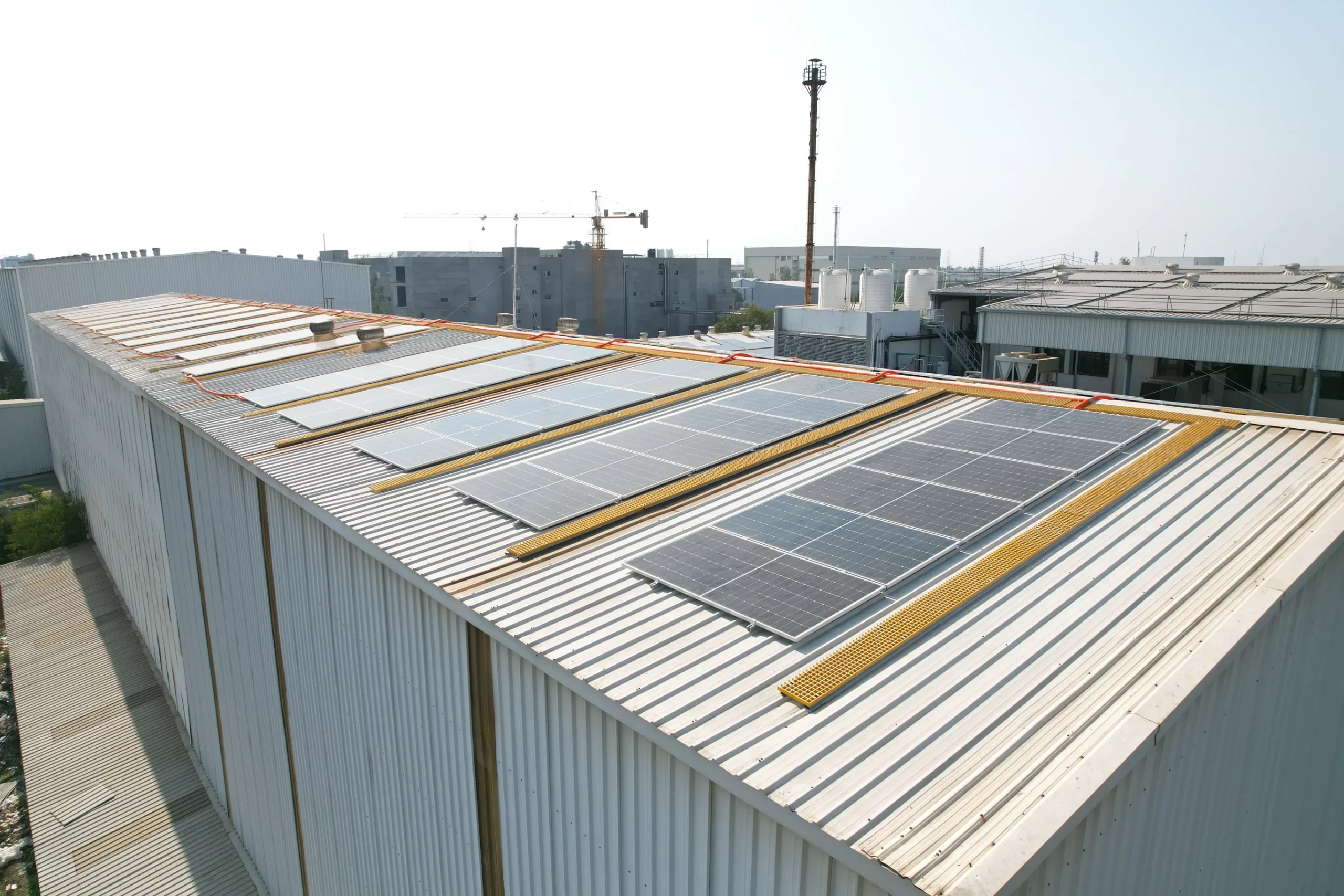 Why Choose Industrial Rooftop Solar?